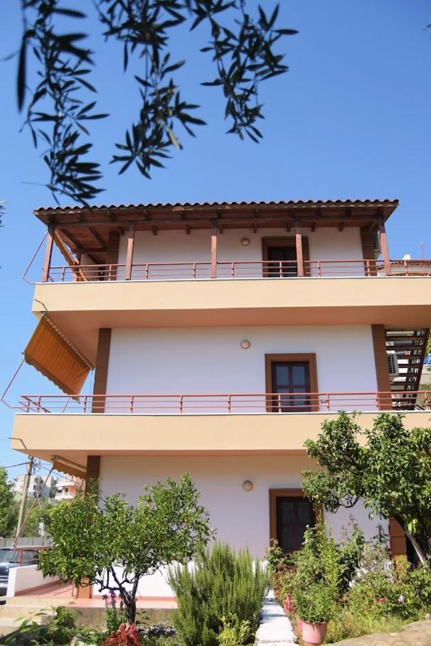 Vila Toskaj Vlorë 外观 照片